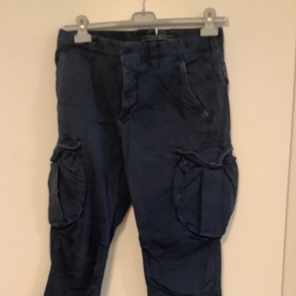 Selling this beautiful & rare cargo pant from Incotex size 32/32